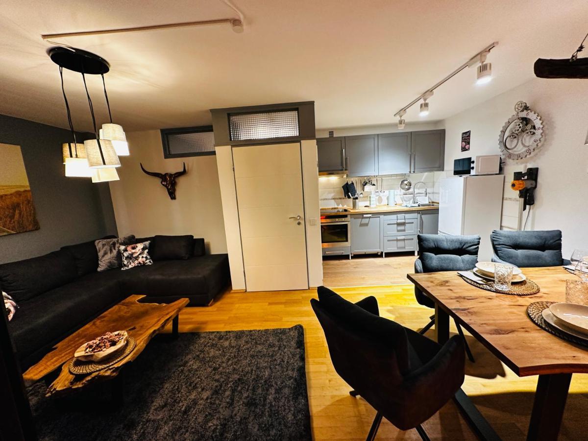 エッセンStilvoll-Mit Balkon- Zentral - Netflix-Nespressoアパートメント エクステリア 写真